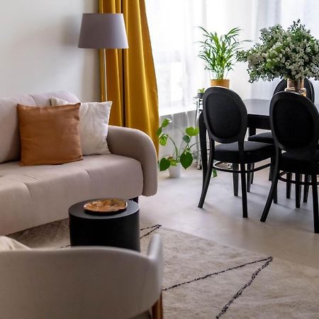 Appartement Aa Apartament à Varsovie Extérieur photo