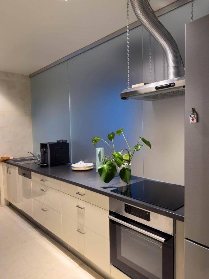 Appartement Aa Apartament à Varsovie Extérieur photo